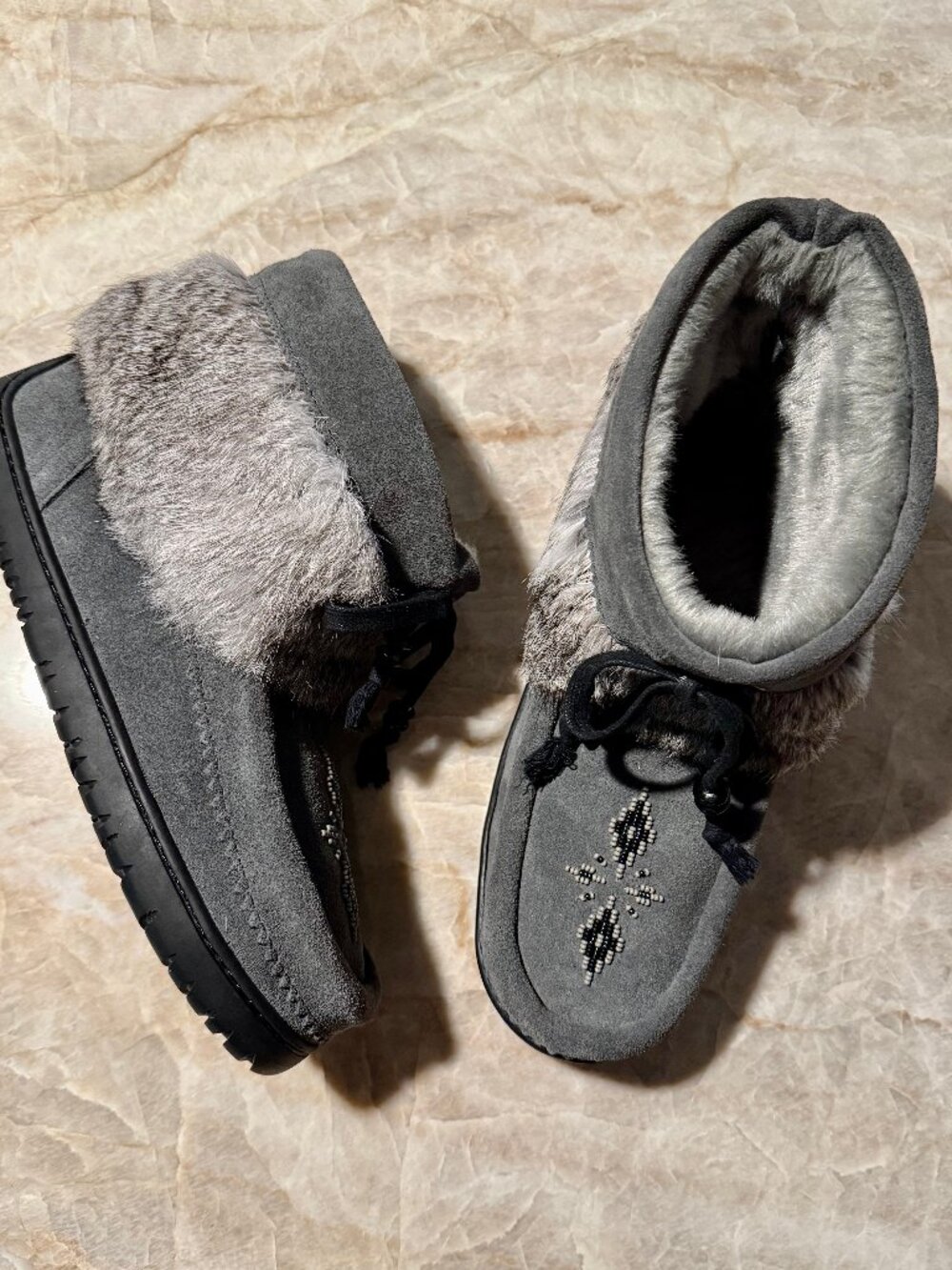 Manitobah Keewatin Suede Half Mukluks  9